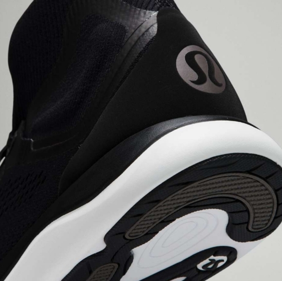 Lululemon Chargefeel Mid Womens Workout Shoe In Black/Anchor/White Size 9.5 - Picture 4 of 17